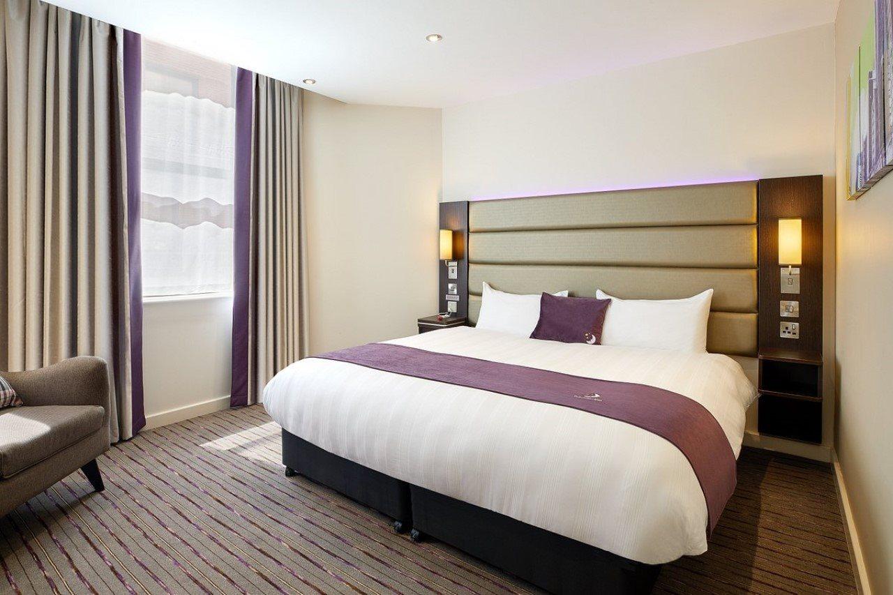 Premier Inn Liverpool Esterno foto