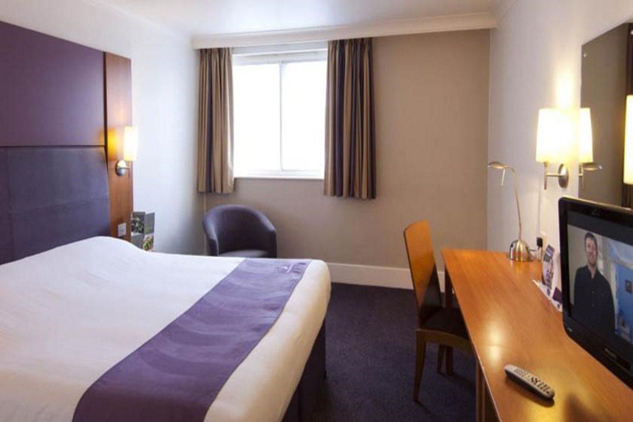 Premier Inn Liverpool Esterno foto